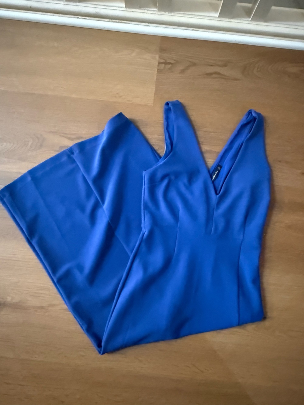 Abercrombie small blue v-neck midi dress - Picture 3 of 4